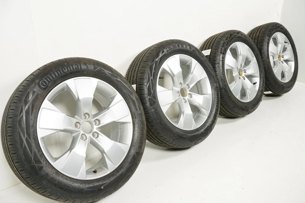 Volvo XC40 summer tires, summer wheels 235/55 R18 inch Detailansicht 2