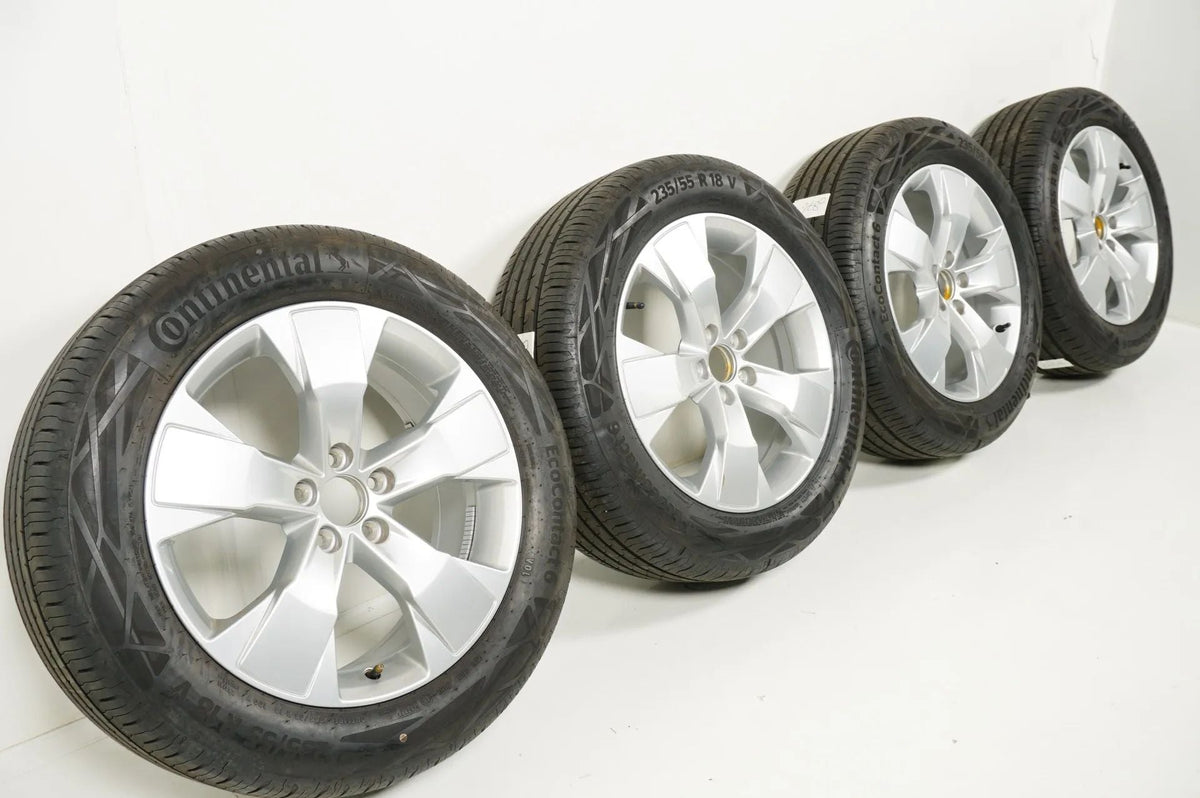 Volvo XC40 Winterräder mit neuen Winterreifen 235 55 18 Zoll
