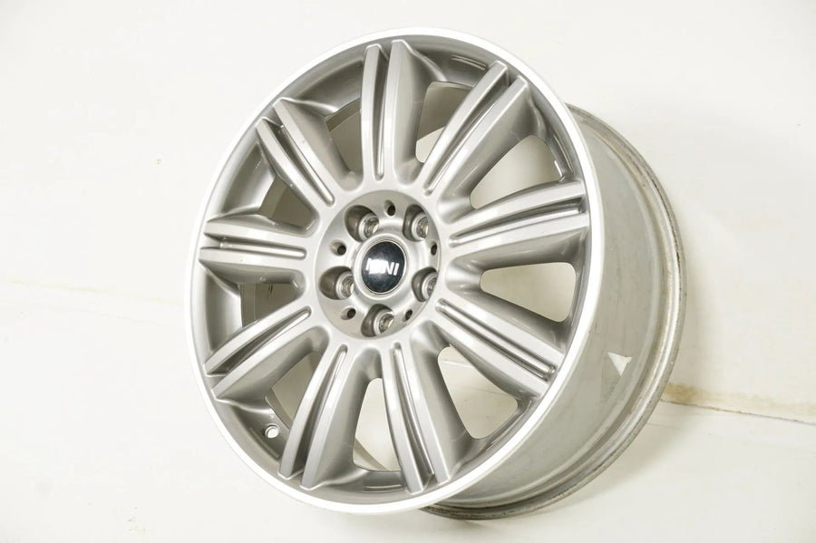 1 x originální MINI Clubman F54 hliníkový disk 19 palců 524 6876636