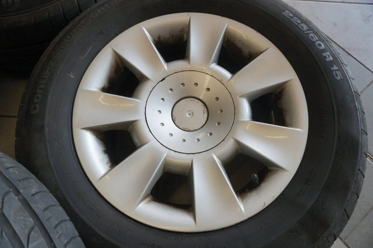 Originální hliníkové disky BMW řady 5 E39 15 palců Styling 83 6751763 letní pneumatiky Detailní zobrazení 5