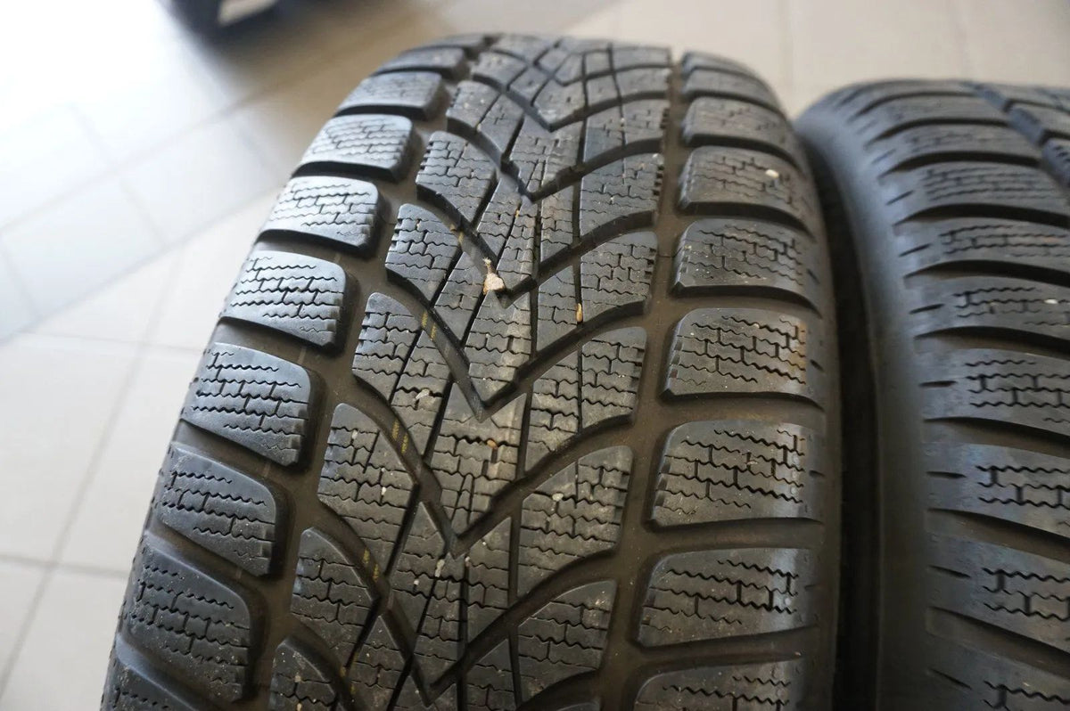 Original Mercedes GLA X156 Alloy Wheels Winter Wheels Winter Tires 215 55 R18 Inch Detailansicht 12