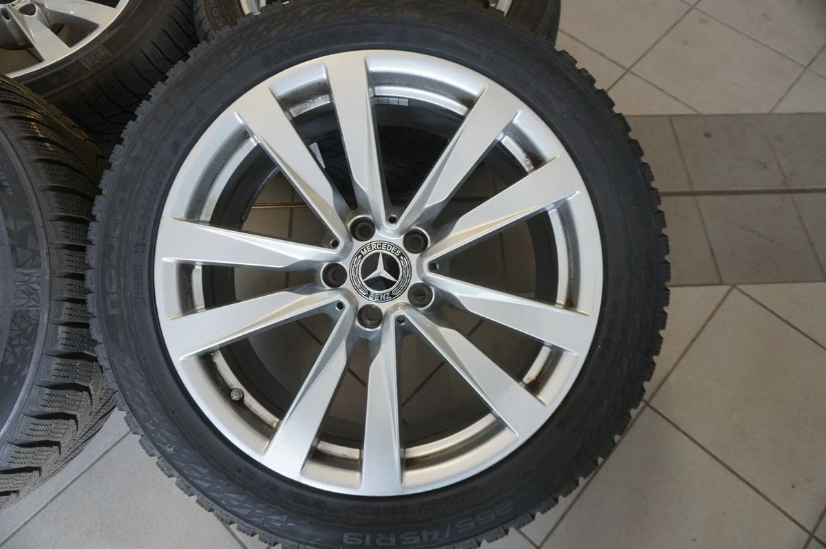 Jantes et pneus d'hiver d'origine Mercedes Classe S W223 V223 255 45 R19 8mm Detailansicht 4