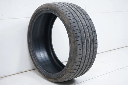 1x Sommerreifen Hankook 235 35 19 Zoll DOT24 ca.6 mm MO