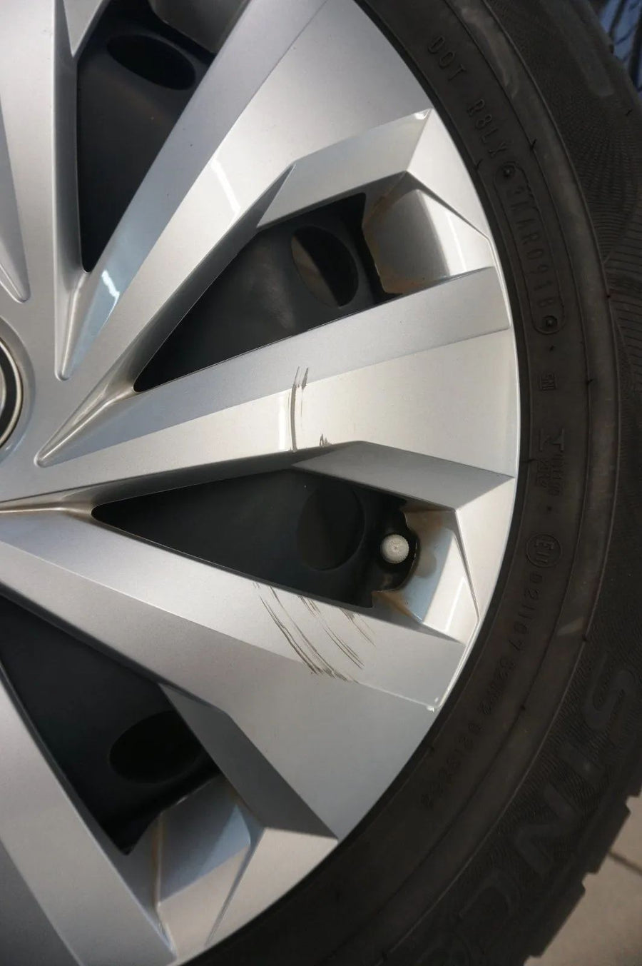 Originele VW Polo 6 VI 2G stalen velgen zomervelgen zomerwielen zomerbanden 185 65 R15 6mm