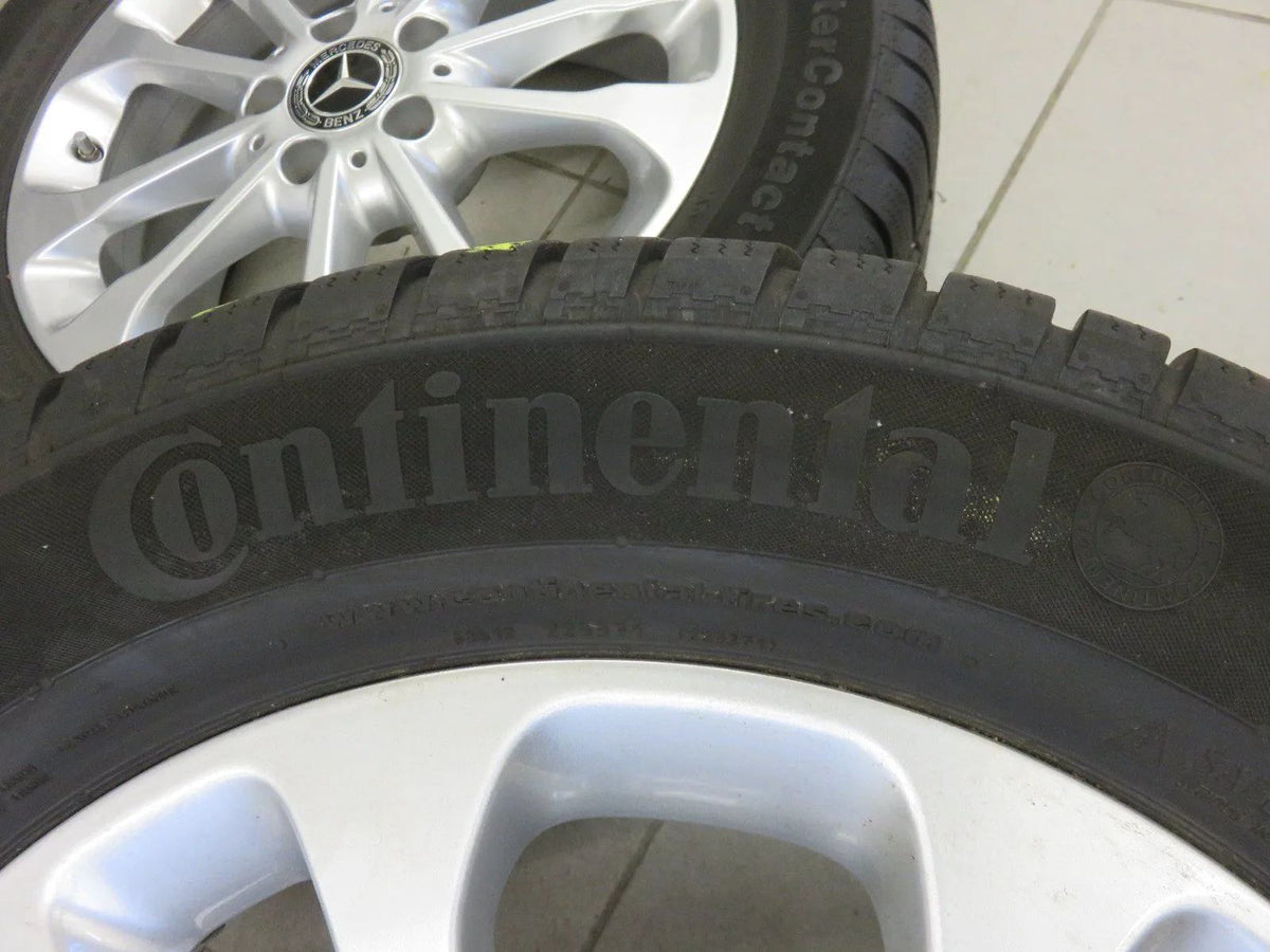 Original Mercedes GLA X156 Alloy Wheels Winter Tyres 215 60 R17 8mm Detail view 3