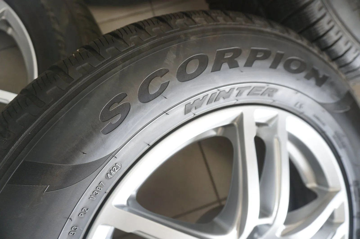Audi Q5 FY Alloy Wheels Winter Tires Winter Wheels 235 65 R17 Inch Detailansicht 5