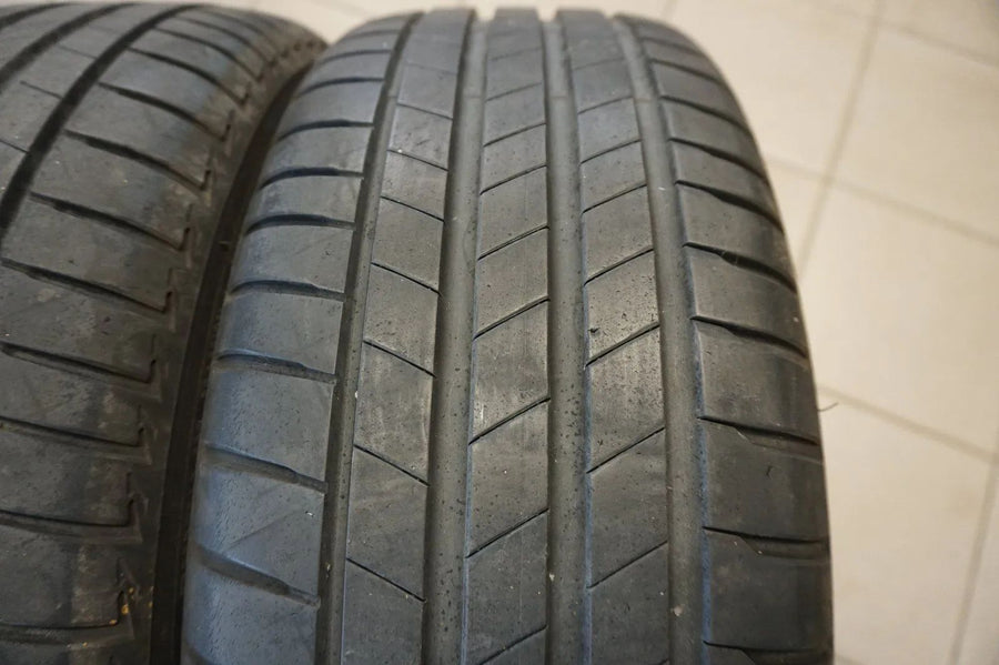 Original Mercedes A-Klasse W177 B-Klasse CLA Alufelgen Sommerreifen 205 55 R17