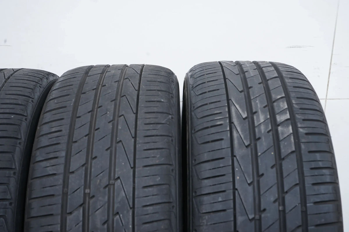 4 x Sommerreifen Hankook 235 50 19 Zoll DOT22 ca.5mm Detailansicht 5