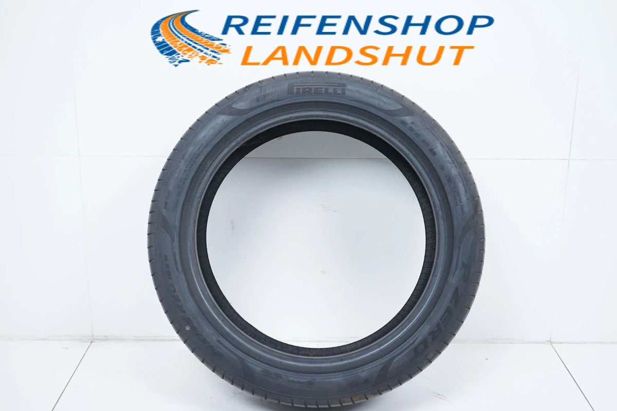 1 pneu été Pirelli DOT18 245/45/20 pouces, profondeur d'environ 6 mm, compatible BMW* RFT