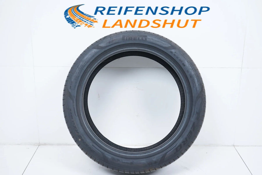 1 pneu été Pirelli DOT18 245/45/20 pouces, profondeur d'environ 6 mm, compatible BMW* RFT