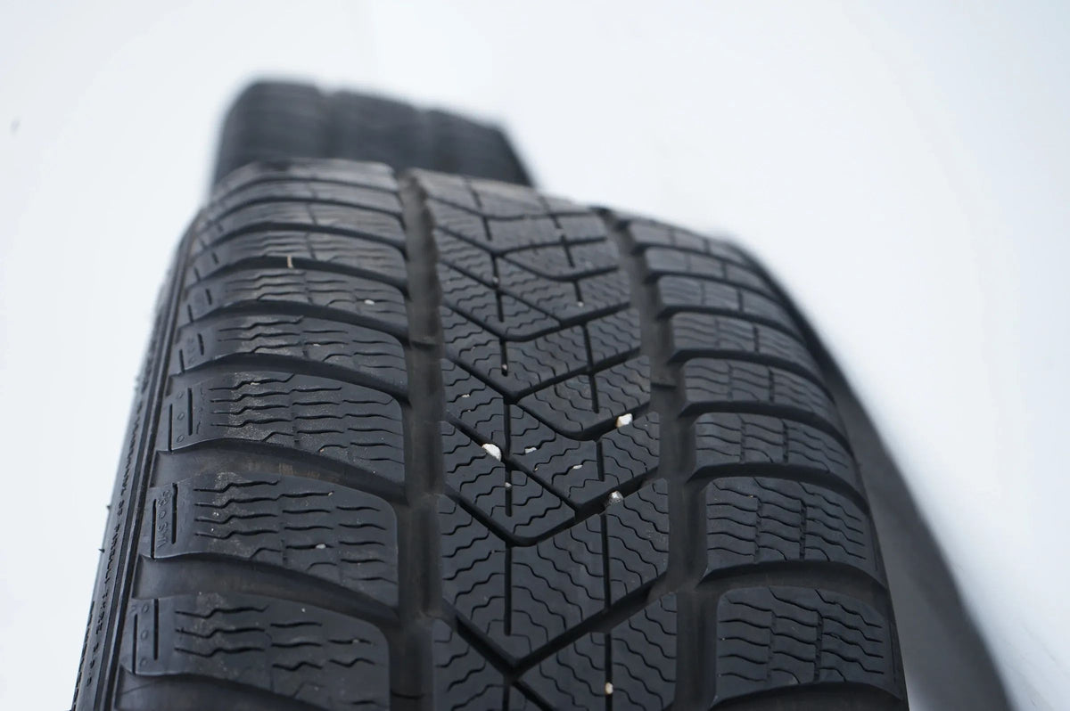 Mercedes třídy A B W177 B247 zimní kola zimní pneumatiky 18 palců Detailní zobrazení 14