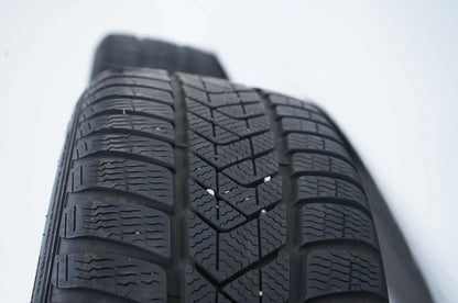 Mercedes třídy A B W177 B247 zimní kola zimní pneumatiky 18 palců