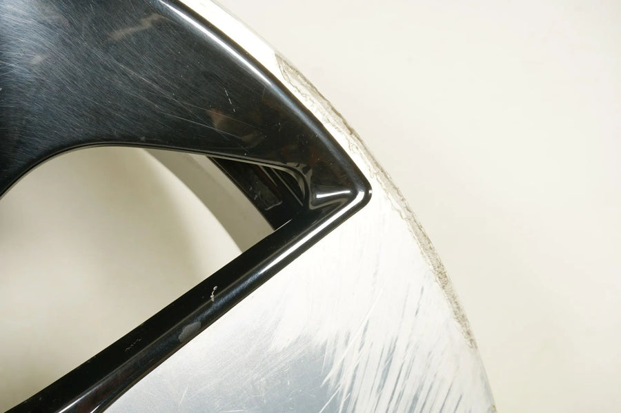1 x Originální hliníkový disk BMW i8 L12 L15 20 palců 444 6857576 7,5J