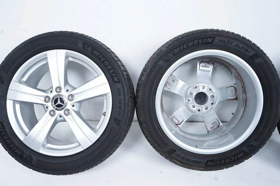 Pneus hiver et jantes hiver 17 pouces pour Mercedes Classe C Hybride W206