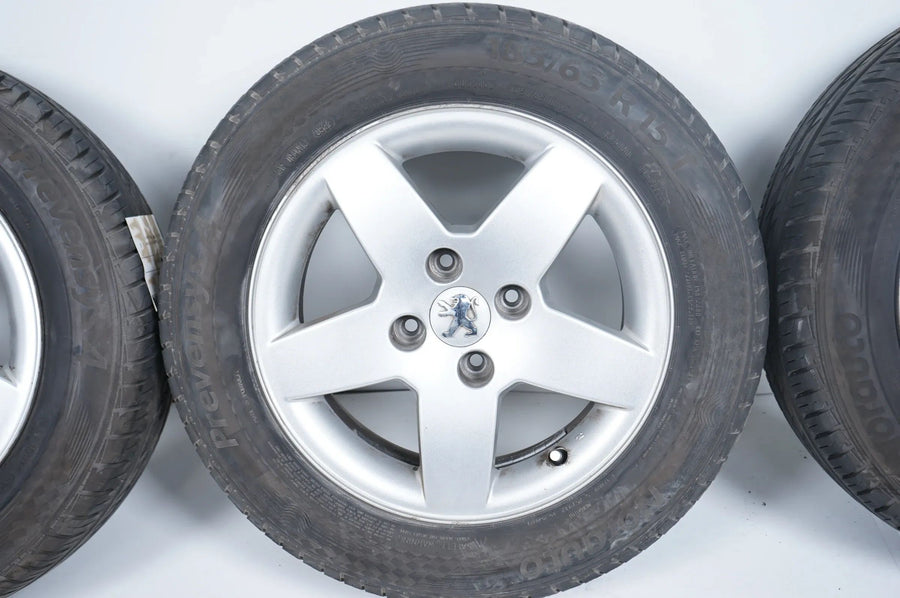Roues d'été d'origine Peugeot 207 Pneus d'été 185 65 15 pouces