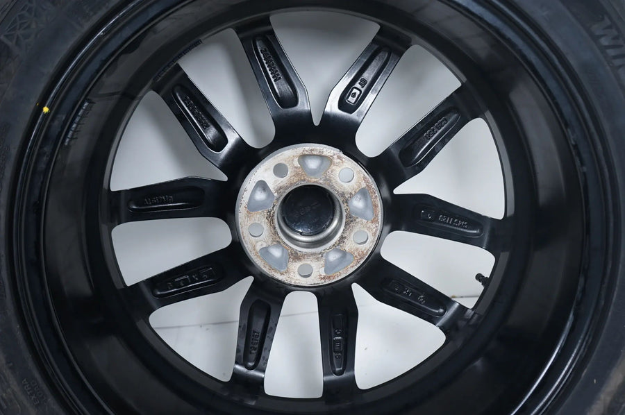 Honda CR-V HRV Land Rover winterwielen winterbanden 235 45 18 inch