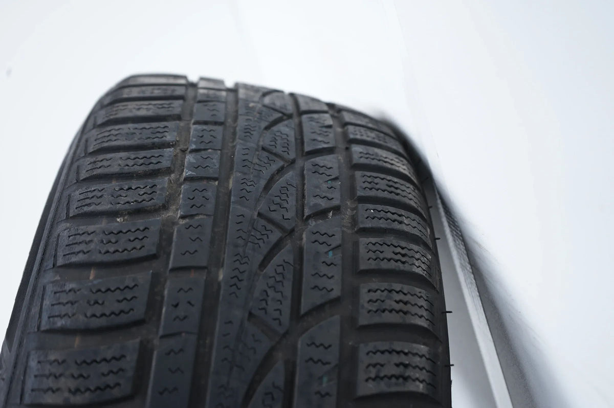 Pneus/jantes hiver Audi A4 B9 8W 205/60 R16 Detailansicht 11