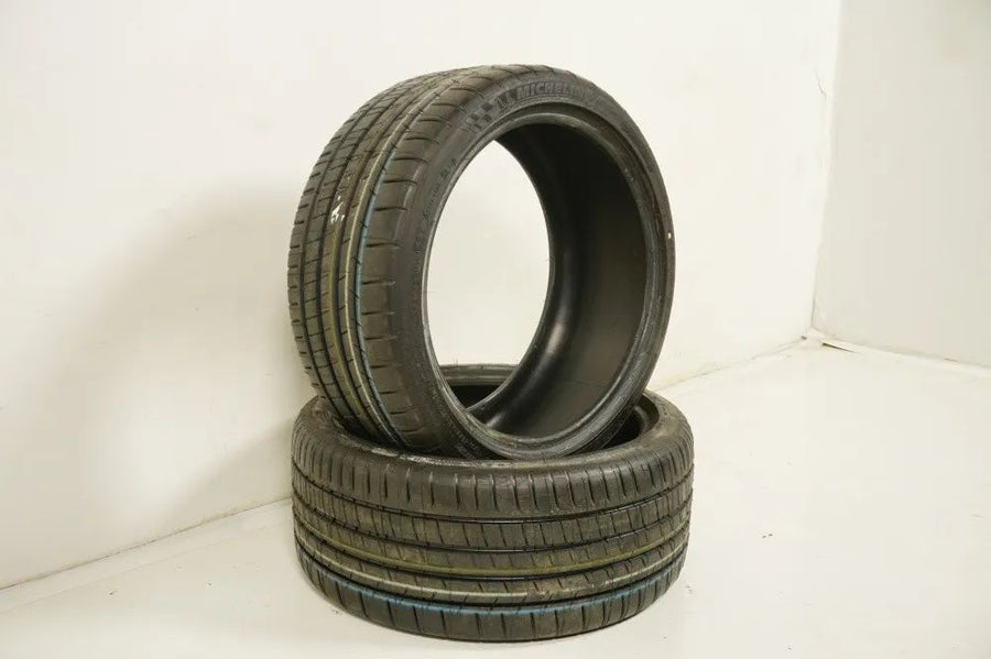 2x Pneus d'été DEMO Michelin 245 35 18 pouces DOT19 Bmw*