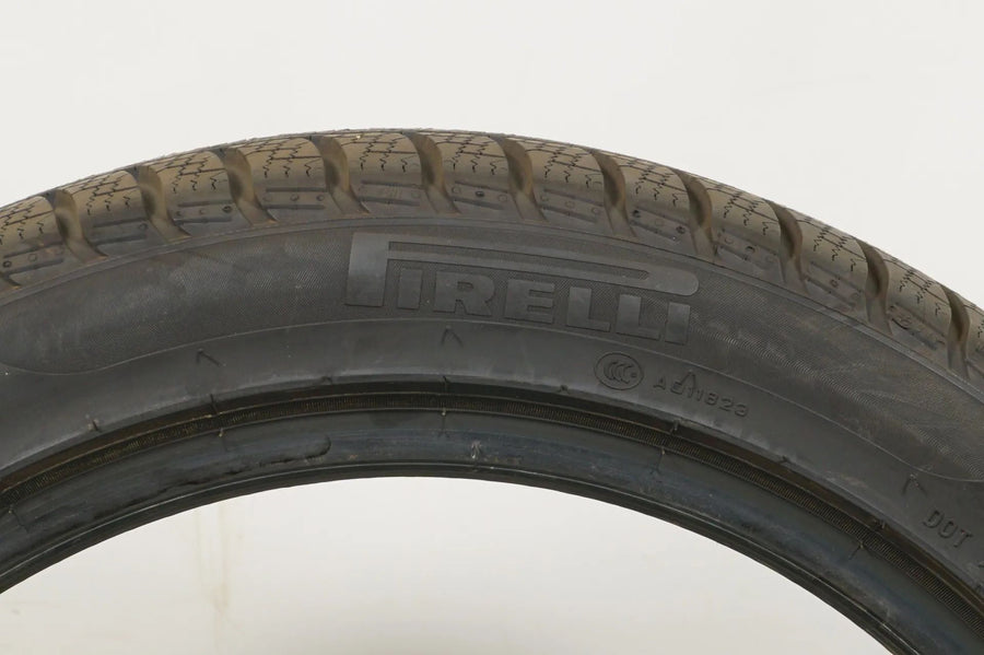 2x Pirelli winter tires 235 45 19 inch approx. 7 mm tread depth DOT18 MO