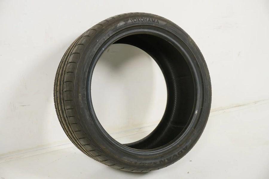 1 x New Demo Summer Tire Yokohama 275 35 19 inch DOT17 MO