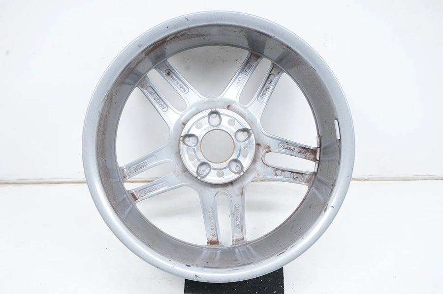 1 x Jante alliage Mercedes Classe A B W176 AMG 18 pouces A1764010700