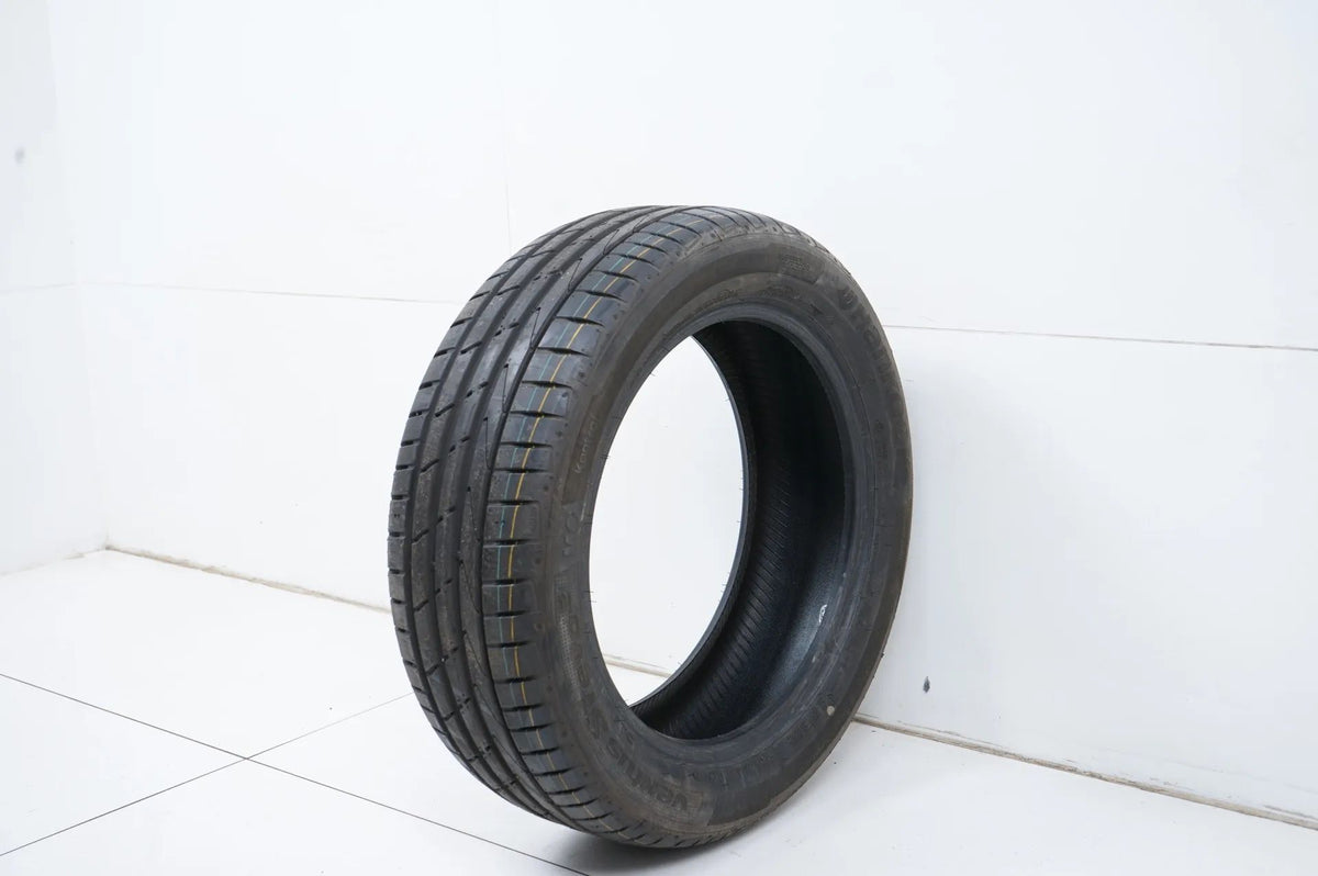 1x DEMO summer tire Hankook 205 55 17 inch DOT17 MO Detailansicht 3