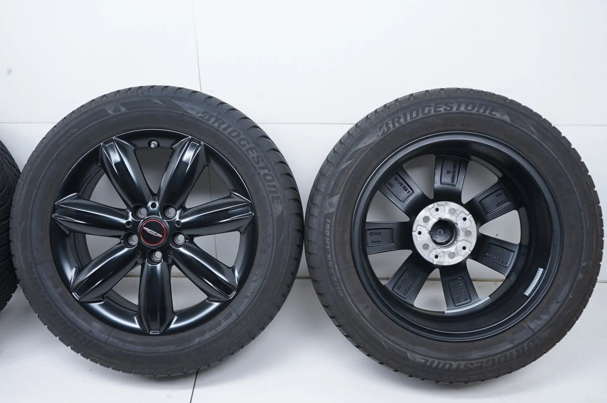 MINI Countryman F60 winter tires/wheels 205/60 R17 inch Detailansicht 15