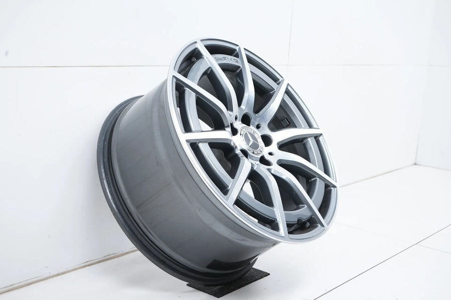 1 x Mercedes E63 S AMG W213 hliníkový disk 19 palců A2134016900 9,5J ET25