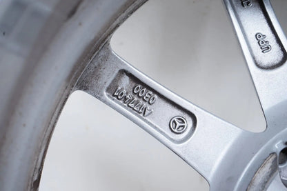 1 x Mercedes A B GLA W177 H247 lichtmetalen velg 17 inch A1774010300