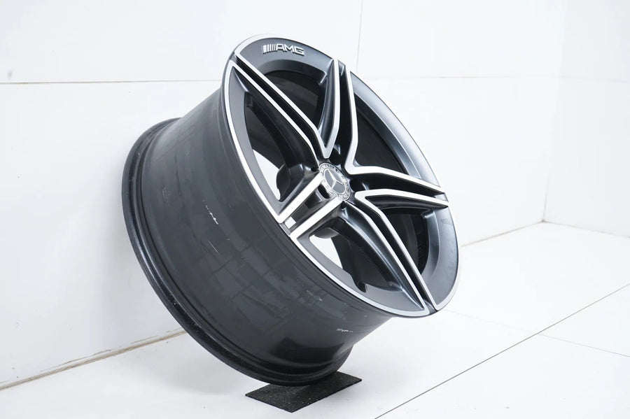 1 x Mercedes E63 S AMG W213 lichtmetalen velg 20 inch A2134017100 9,5J ET25