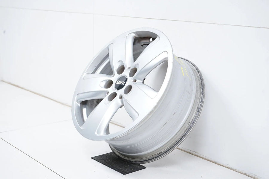 1 x MINI Clubman F54 lichtmetalen velg 16 inch 517 6877741 7J
