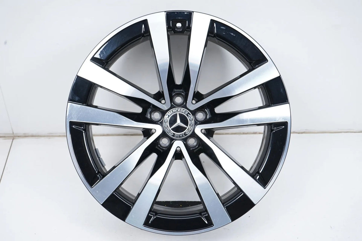 1 x Hliníkový disk Mercedes S Klasse W223 19 palců A2234013000 8,5J ET31,5