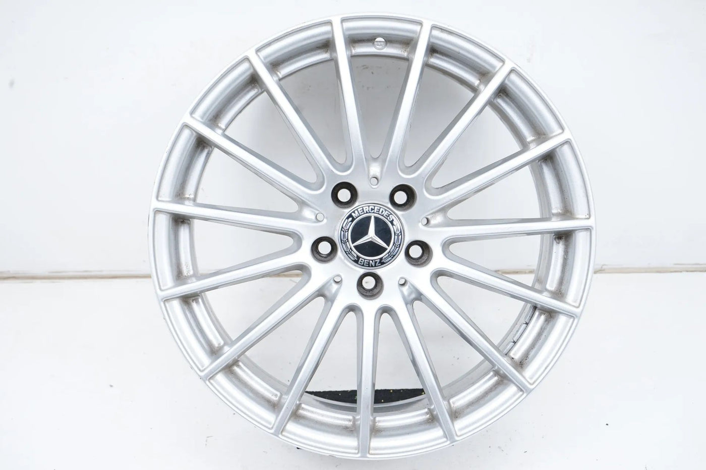 1 jante en aluminium Mercedes CLS W218 18 pouces A2184010800 8,5J ET34,5