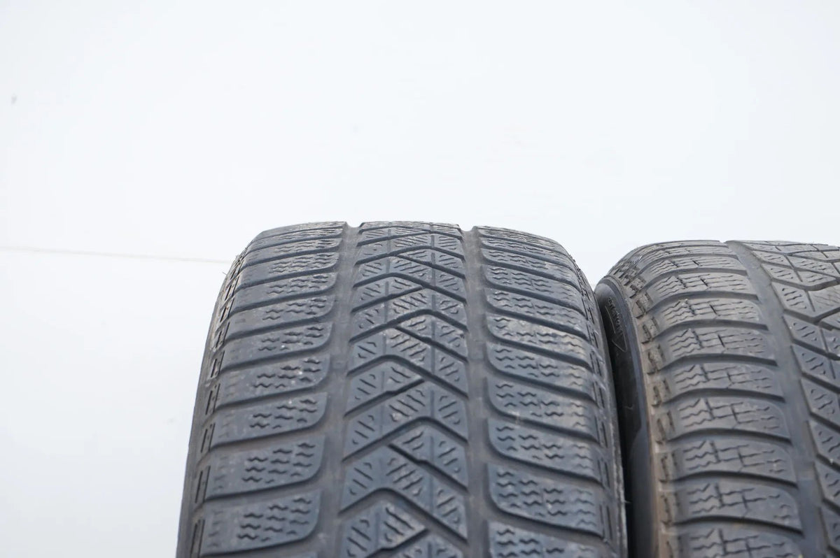 2 x Pirelli winter tires 225 45 18 inch DOT19/17 approx. 3-5 mm tread depth Detail view 4