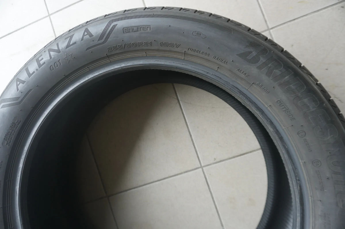 255 50 R21 109Y letní pneumatiky Bridgestone Alenza 001 * 2022 5mm Detailní zobrazení 4