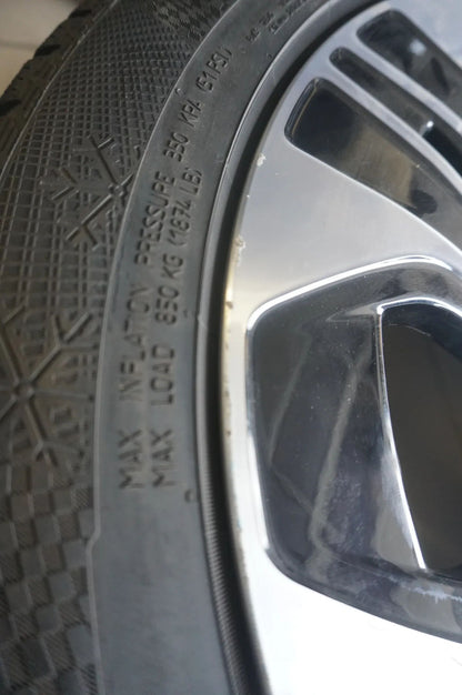 Original Mercedes E-Klasse W214 S214 Alufelgen Winterreifen 245 45 R19 Zoll