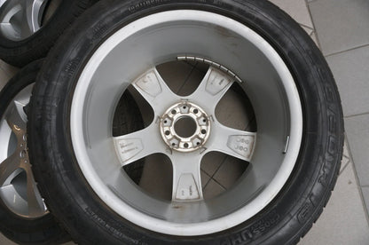 Jantes alu d'origine Mercedes Classe R W251 19 pouces pneus été 255 50 R19 8mm