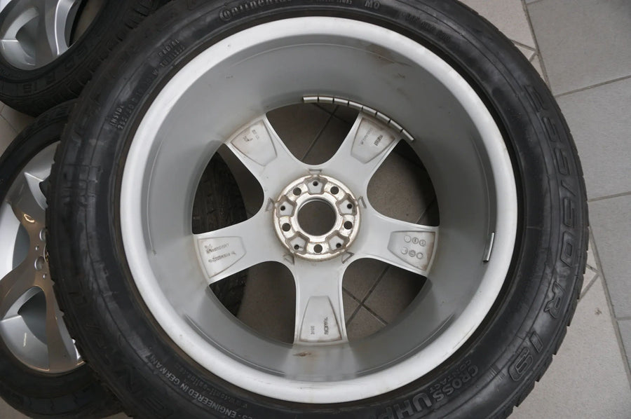 Jantes alu d'origine Mercedes Classe R W251 19 pouces pneus été 255 50 R19 8mm