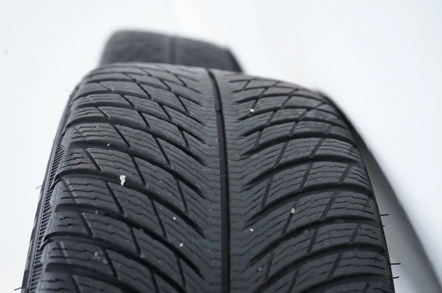 Opel Astra K J Winterräder Winterreifen 225 40 18 Zoll 5x105