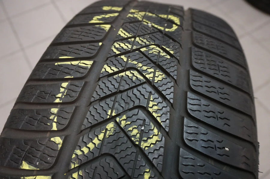 265 50 R19 110H Winterreifen Pirelli Scorpion Winter * RSC RFT 2021 6mm