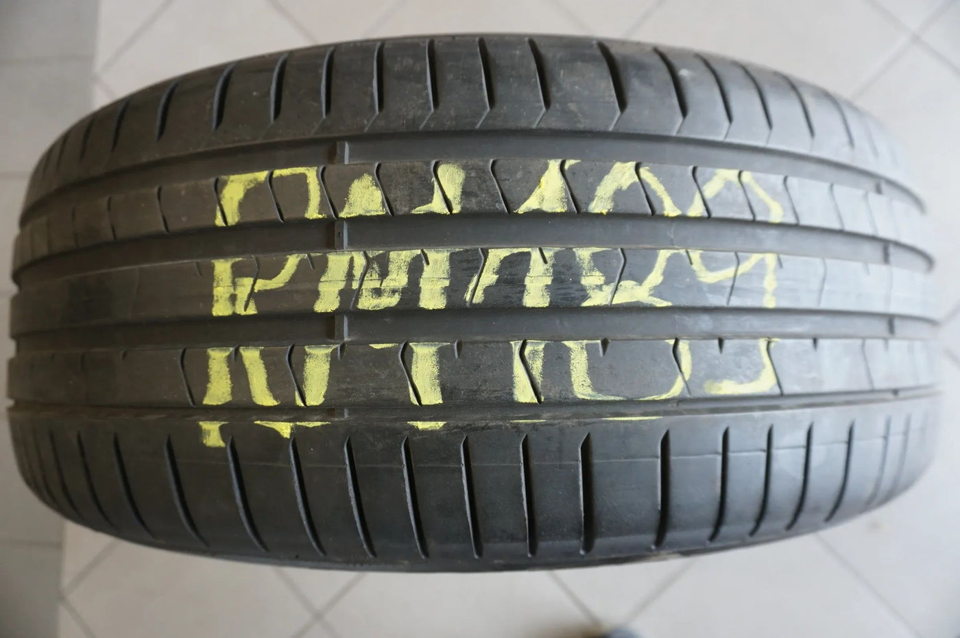1 X 235 50 R19 99W Sommerreifen Pirelli P Zero PZero MO 2019 5,5mm