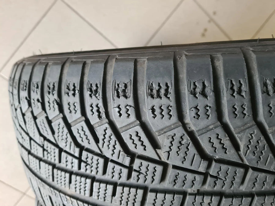 Original Mercedes A-Klasse W177 B-Klasse CLA Alufelgen Sommerreifen 205 55 R17
