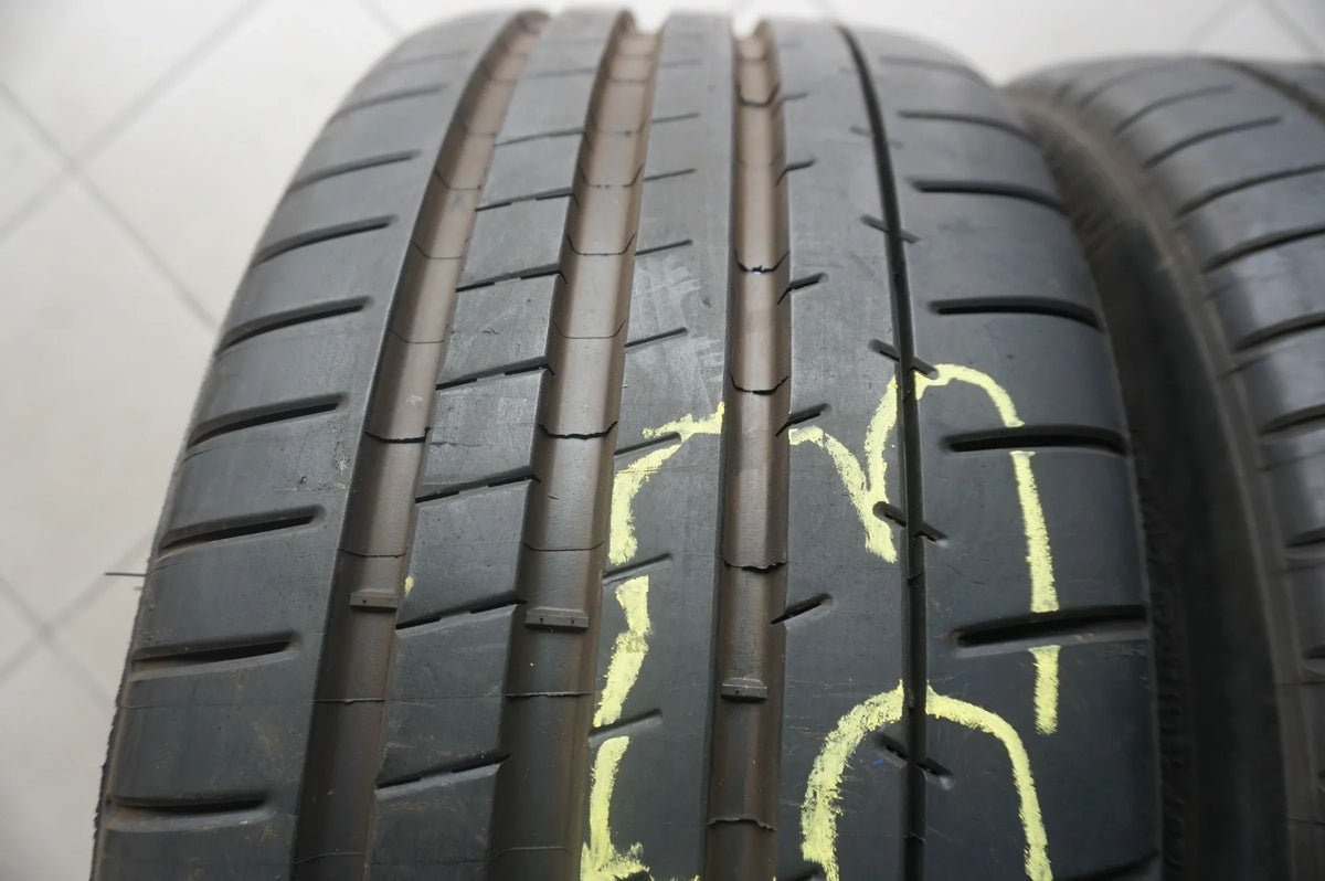 2 X 225 45 ZR18 R18 95Y Pneus été Michelin Pilot Super Sport * 7mm Detailansicht 3