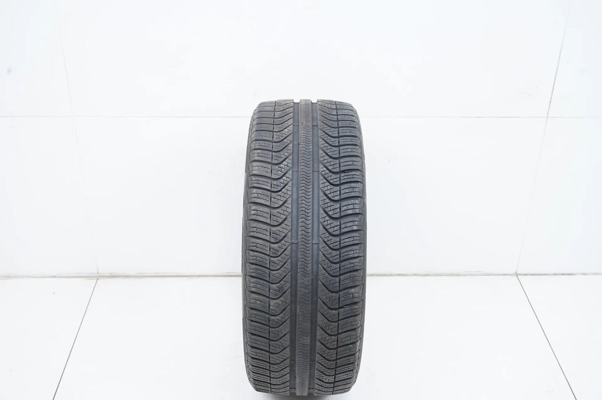 1 x Pirelli all-weather tire 225 45 18 inch DOT23 approx. 6 mm Detailansicht 2
