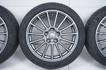 BMW řady 1 a 2 F40 F44 zimní pneumatiky zimní kola 225 45 17 palců