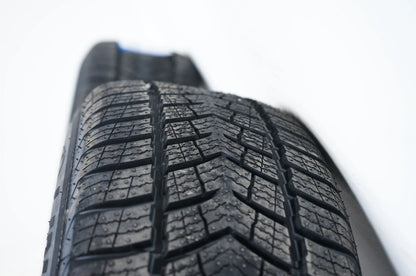 Mercedes třídy A B W177 zimní kola NOVÁ zimní pneumatiky 16 palců A1774011100