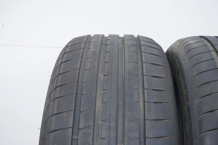 2 x Sommerreifen Goodyear 225 45 18 Zoll DOT18 ca.5-6mm Bmw* RFT