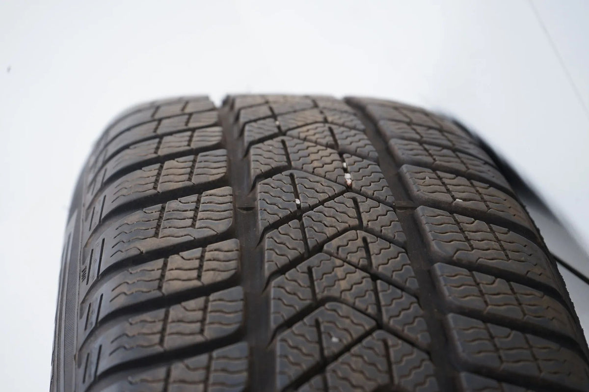 BMW X1 X2 F48 F39 Winter Tires Winter Wheels 205 60 17 inch Detailansicht 15