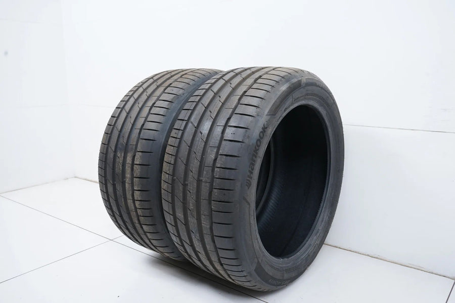 2x Sommerreifen Hankook 285 40 19 Zoll ca.7mm DOT23/20 MO