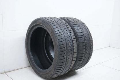 2x Winterreifen 275 40 18 Zoll Pirelli ca.4 mm DOT20/19 MO